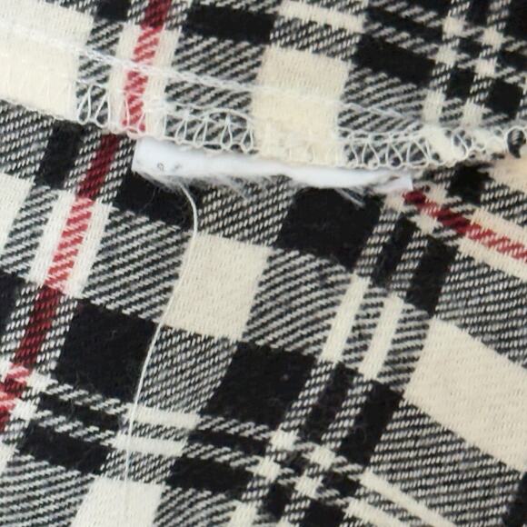 Disney Adult 2XL Pajama PJ Set Christmas 2022 Mickey Holiday Tartan Plaid Red - Picture 4 of 14